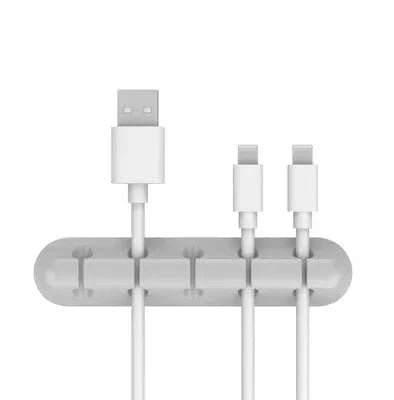 câbles rangés bureau